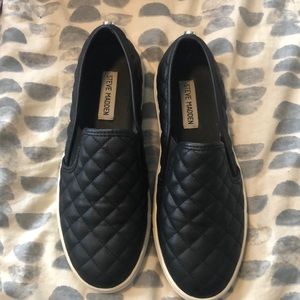 Steve Madden Ecentrcq Black slip-ons